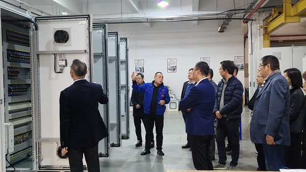 苏州市苏台工商协进会领导参观尊龙凯时环保装备科技有限公司